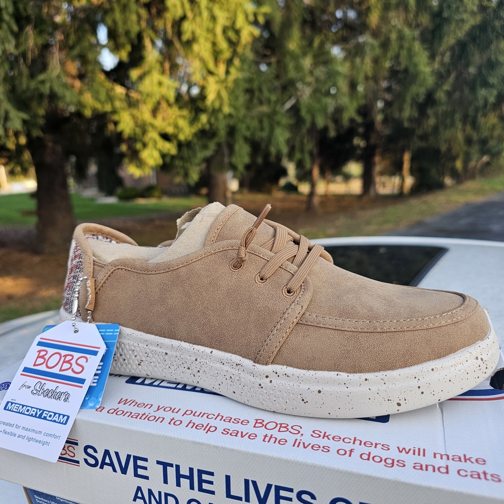 Skechers Women's Tan Loafers